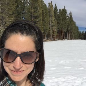 Meet your Posher, Jenny